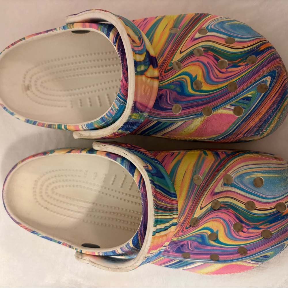 Tie Dye Women’s Crocs Size 7